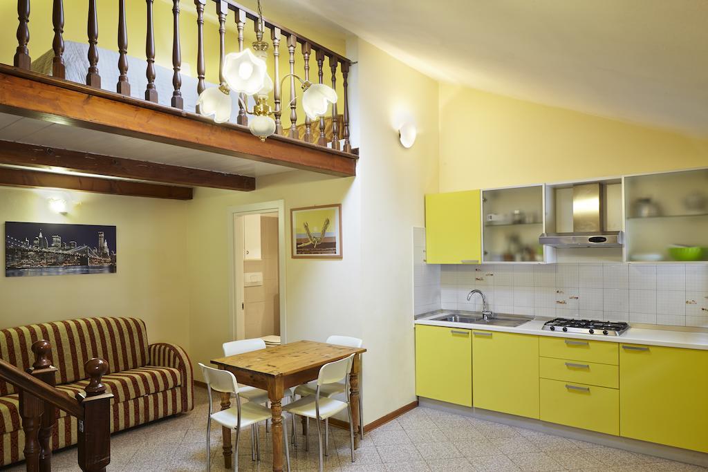Residence Cavour 63 Ravenna Zimmer foto